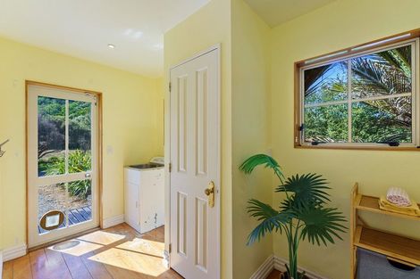 Photo of property in 98 Rahui Road, Otaki, 5512