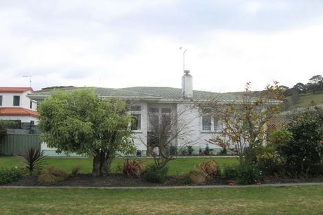 Photo of property in 1 Anderson Road, Taradale, Napier, 4112