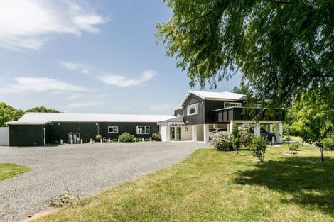 Photo of property in 797 Pourerere Road, Omakere, Waipawa, 4271