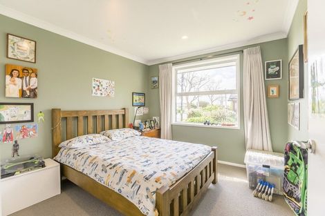 Photo of property in 27 Parata Street, Waikanae, 5036