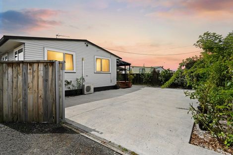 Photo of property in 22a Pine Avenue, Bader, Hamilton, 3206