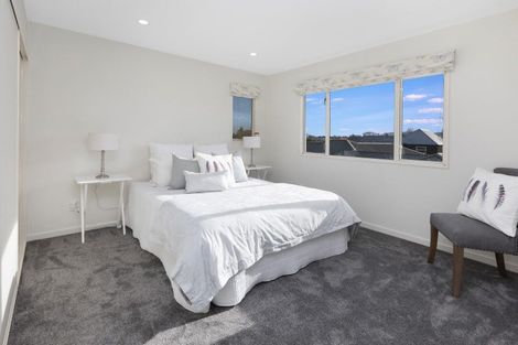 Photo of property in 230a Lake Terrace Road, Shirley, Christchurch, 8061