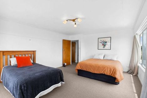 Photo of property in 4 Shearer Drive, Oakura, 4314