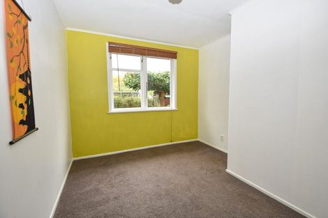 Photo of property in 1 Hughan Place, Carterton, 5713