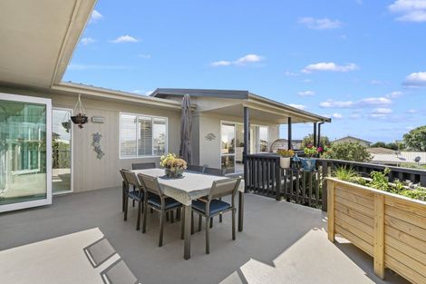 Photo of property in 49 Harbour Road, Ohope, 3121