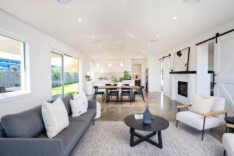 Photo of property in 4 Gage Lane, Havelock North, 4130