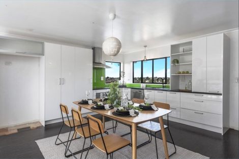 Photo of property in 17 Dorchester Place, Nawton, Hamilton, 3200