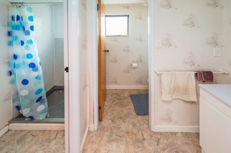 Photo of property in 5 Grey Street, College Estate, Whanganui, 4500