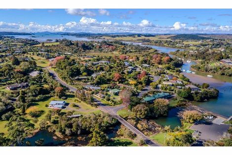 Photo of property in 113 Landing Road, Kerikeri, 0230