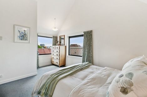 Photo of property in Pitarua Court, 2/11 Pitarua Street, Thorndon, Wellington, 6011