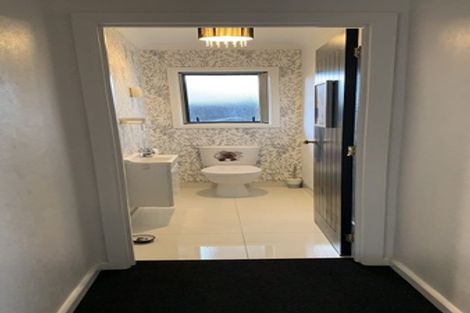 Photo of property in 10 Cate Road, Rototuna, Hamilton, 3210