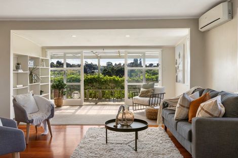 Photo of property in 1 Winiata Street, Brookfield, Tauranga, 3110