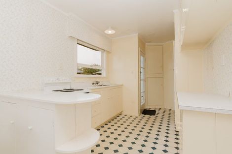Photo of property in 18 Vesty Avenue, Hillcrest, Hamilton, 3216