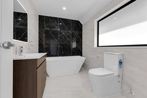 Photo of property in 7b Surrey Street, Manurewa, Auckland, 2102