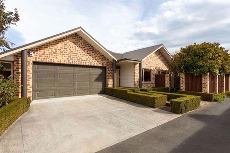 Photo of property in 12 Coolspring Way, Redwood, Christchurch, 8051