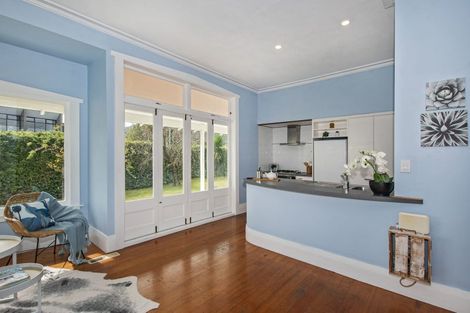 Photo of property in 55 Norfolk Street, Regent, Whangarei, 0112