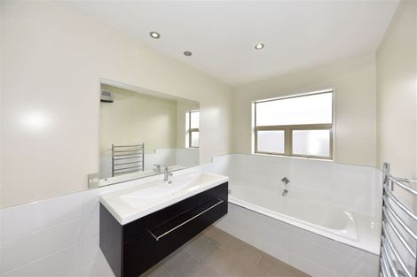 Photo of property in 47 Westpark Drive, Burnside, Christchurch, 8053