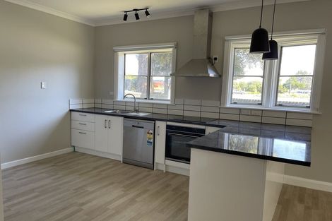 Photo of property in 19 Hyderabad Road, Marewa, Napier, 4110