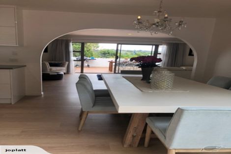 Photo of property in 31 Squirrel Lane, Browns Bay, Auckland, 0630