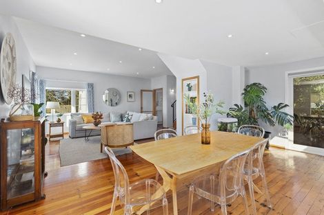 Photo of property in 39 Amritsar Street, Khandallah, Wellington, 6035