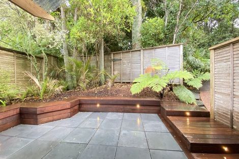 Photo of property in 31 York Road, Titirangi, Auckland, 0604