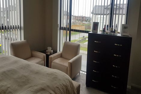 Photo of property in 15 Kapia Drive, Takanini, 2112