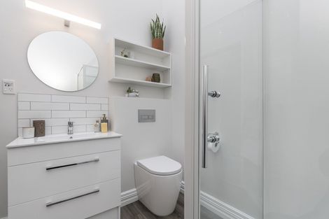 Photo of property in 54 Pipitea Street, Thorndon, Wellington, 6011