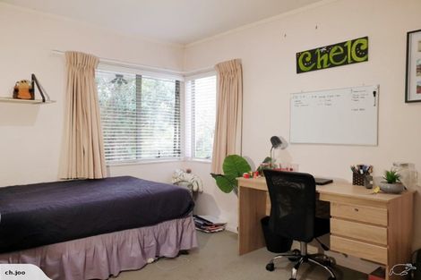 Photo of property in 73 Pemberton Avenue, Bayview, Auckland, 0629
