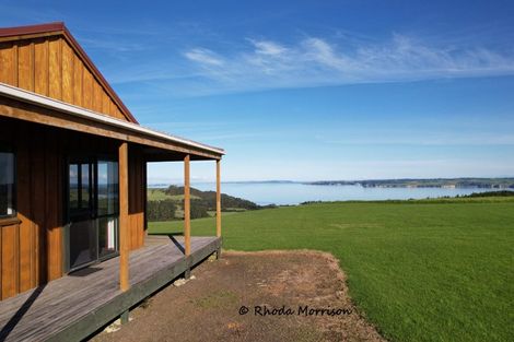 Photo of property in 986 Tinopai Road, Tinopai, Matakohe, 0593