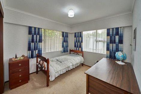 Photo of property in 22 Hind Place, Hokowhitu, Palmerston North, 4410