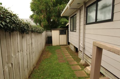 Photo of property in 7a Newcastle Terrace, Mount Albert, Auckland, 1025