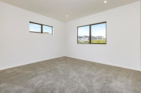 Photo of property in 1 Hutukawa Drive, Beachlands, Auckland, 2018