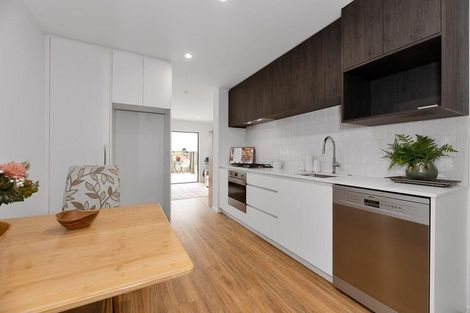 Photo of property in 75 Vincent Street, Howick, Auckland, 2014