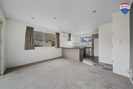 Photo of property in 2/8 Wilford Street, Wallaceville, Upper Hutt, 5018