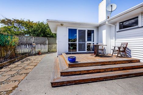 Photo of property in 53 King Street, Opunake, 4616