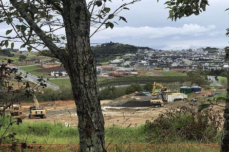 Photo of property in 51 Kowhai Road, Orewa, Silverdale, 0992