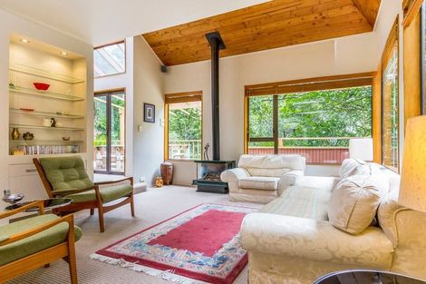 Photo of property in 409 Titirangi Road, Titirangi, Auckland, 0604