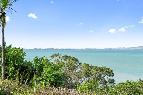 Photo of property in 30 Manganese Point Road, Tamaterau, Whangarei, 0174