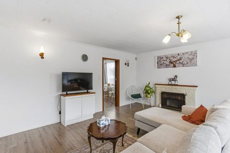 Photo of property in 49 Walton Road, Paraparaumu Beach, Paraparaumu, 5032