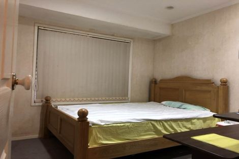 Photo of property in 28 Bayside Drive, Browns Bay, Auckland, 0630