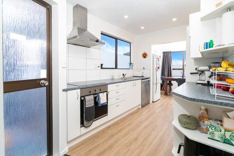 Photo of property in 60 Dominica Crescent, Grenada Village, Wellington, 6037