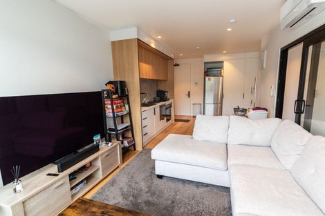 Photo of property in 2/62 Cambridge Terrace, Papatoetoe, Auckland, 2025