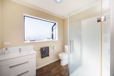 Photo of property in 44 Chippendale Crescent, Highbury, Palmerston North, 4412