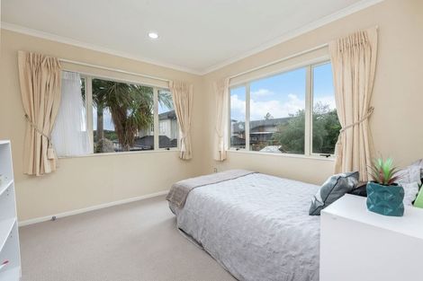 Photo of property in 100 Middlefield Drive, Flat Bush, Auckland, 2016