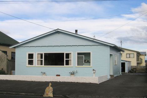 Photo of property in 80 Charles Street, Westshore, Napier, 4110