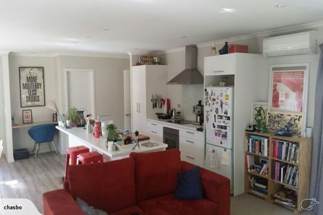 Photo of property in 69 Saint Martins Road, Saint Martins, Christchurch, 8022