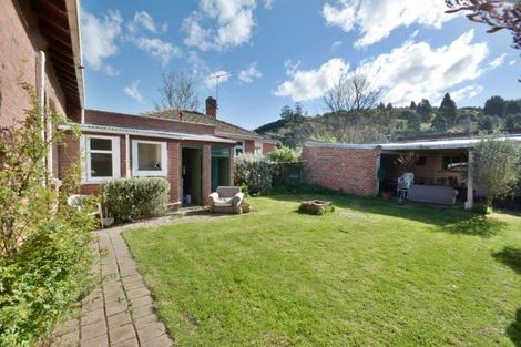 Photo of property in 1 Crown Street, North East Valley, Dunedin, 9010