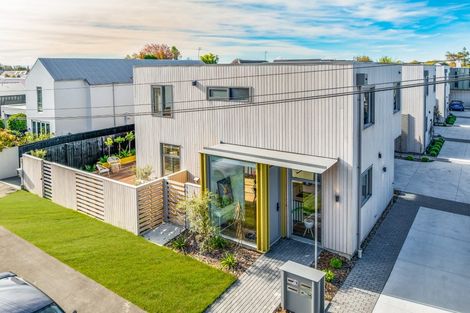 Photo of property in 1/42 Browns Road, St Albans, Christchurch, 8014