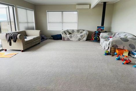 Photo of property in 1001 Whangaparaoa Road, Tindalls Beach, Whangaparaoa, 0930
