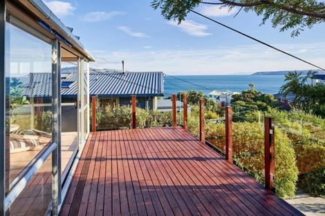 Photo of property in 18 Gordon Road, Plimmerton, Porirua, 5026